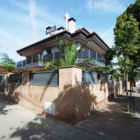 Aparthotel Vilassar ビラサル・ダ・マル エクステリア 写真